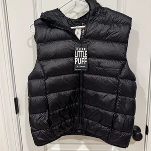 Aritzia TnA the little puff puffer vest NWT